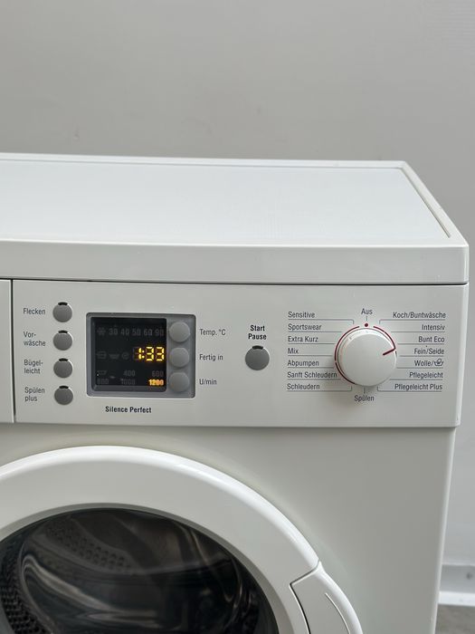 Пральна/ стиральна машина/ пралка вузька Bosch WLX24440 40 см 6кг