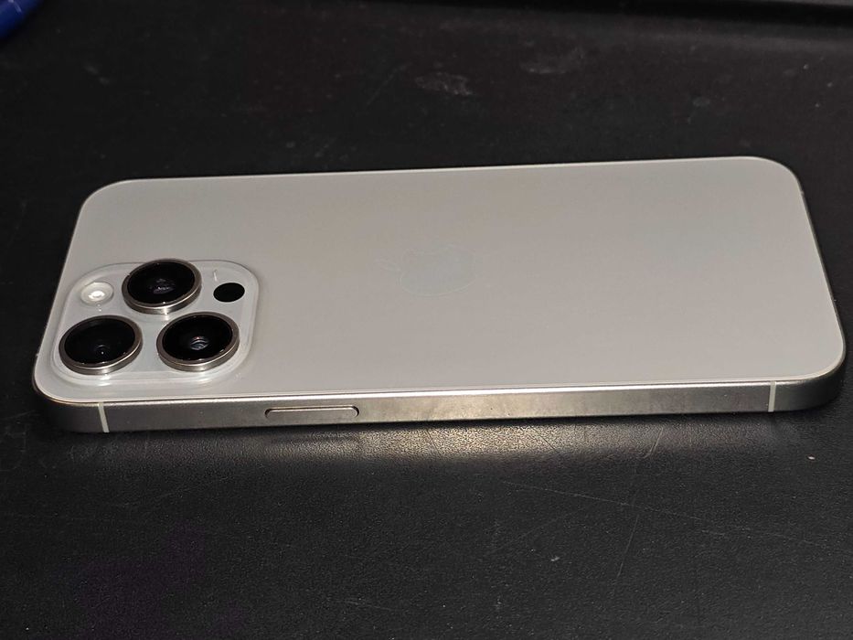 Używany - Apple iPhone 15 Pro Max 512GB Tytanowy - GSM Baranowo