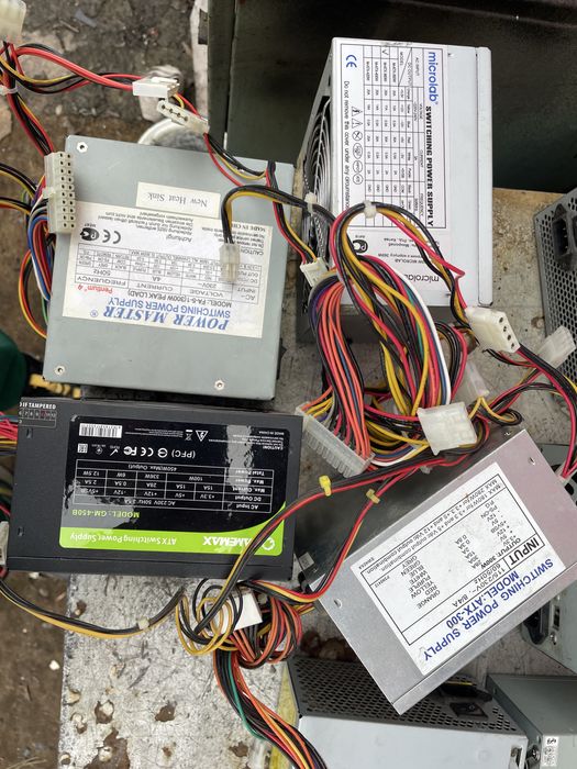 Блок питания компьютерный