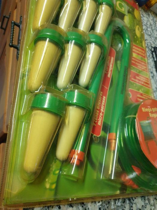 Sistema de rega para vasos