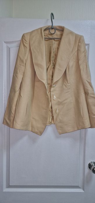 Піджак на пуговках