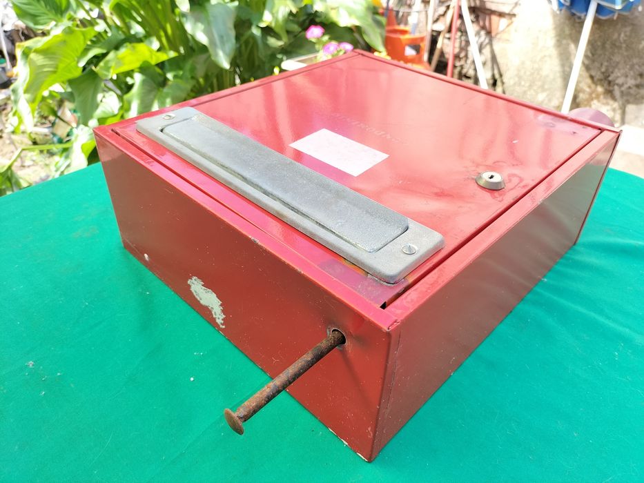 Caixa correio anti-roubo