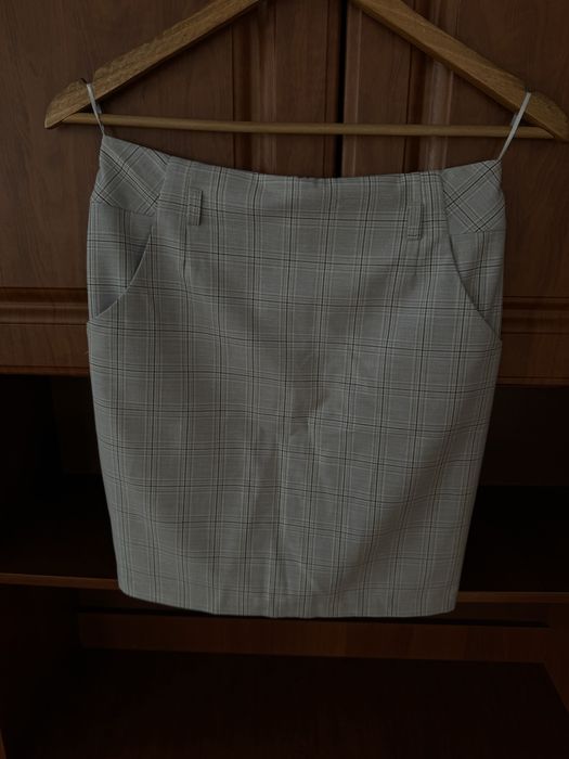 Жіноча спідниця-олівець