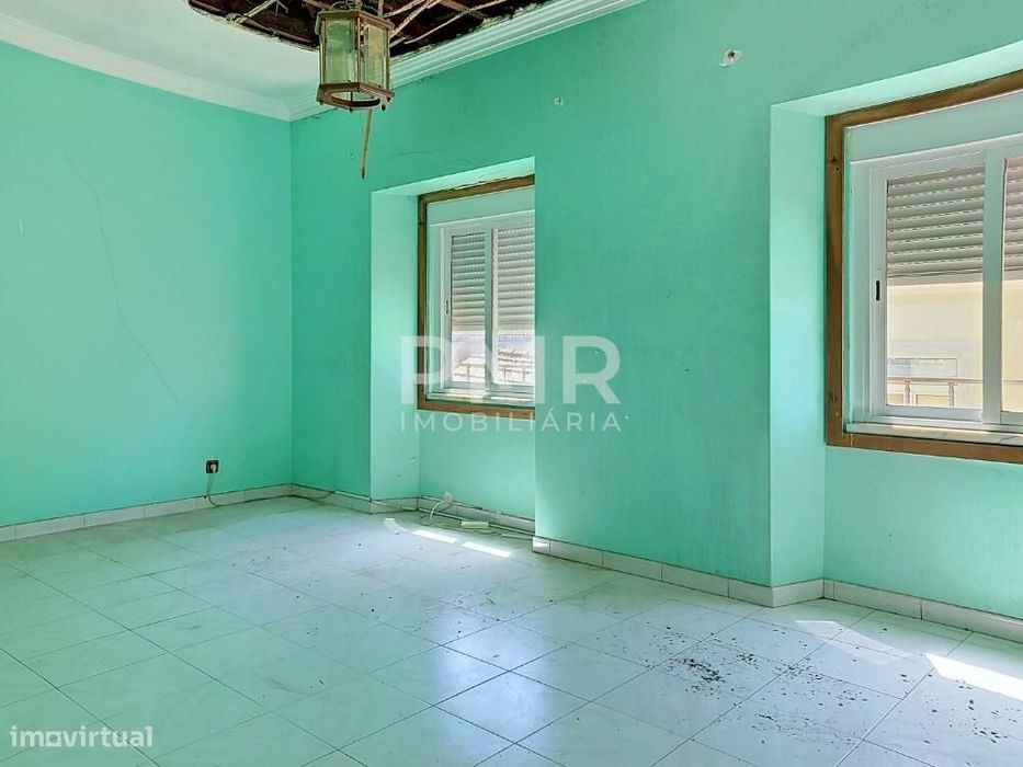 Apartamento T3 para remodelação