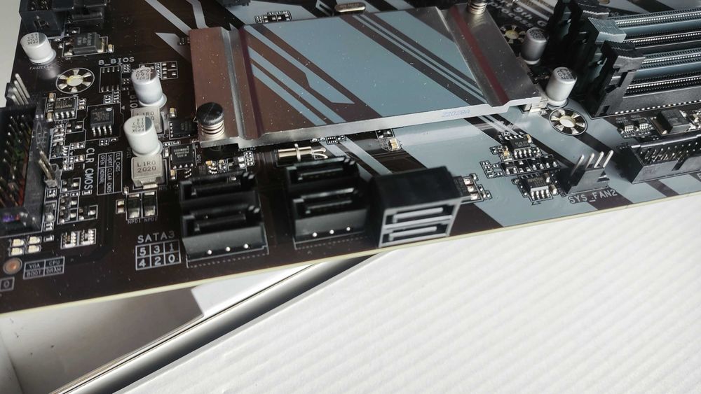 Gigabyte Z390 D (s1151-V2, Intel Z390