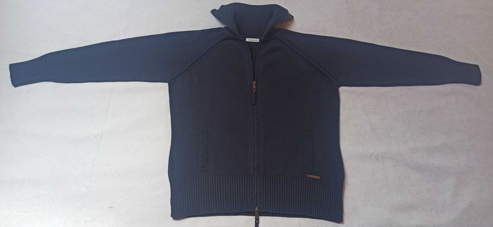 Sprzedam granatową bluzę damską z dzianiny Yessica AT C&A