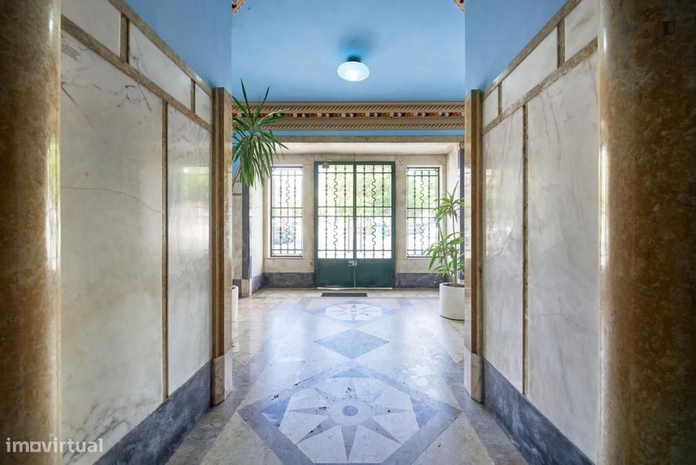 Quarto - localizado em Alameda Lisbon