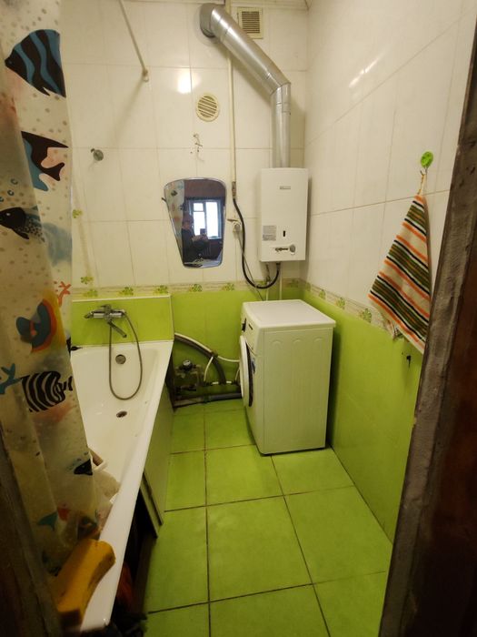 Продам 4-кімнатну квартиру, Новобаварський, Харків