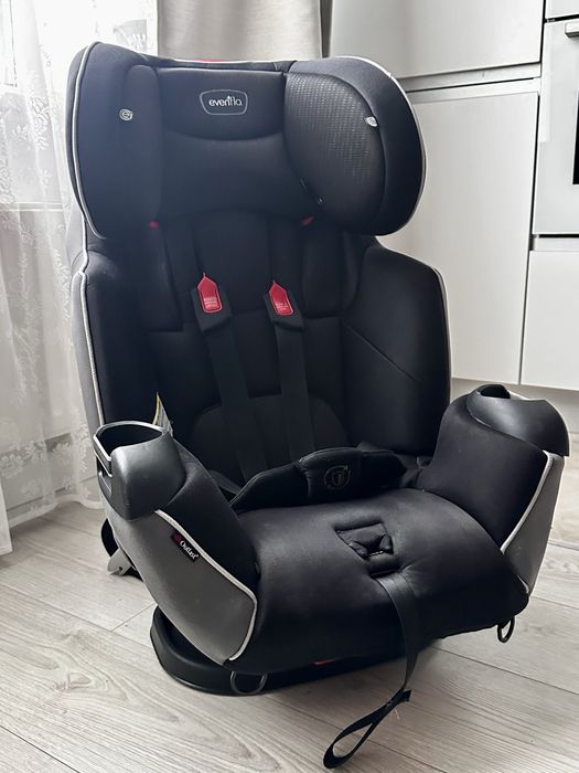 Дитяче автокрісло Evenflo Symphony ELITE/DLX у чудовому стані.