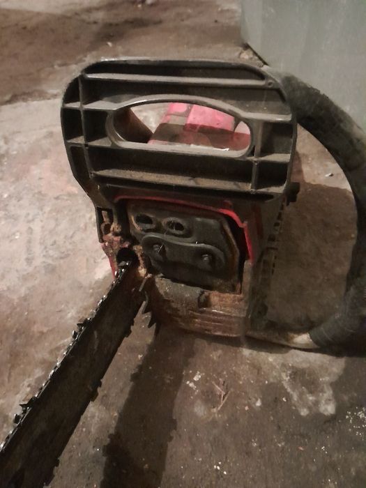 Piła spalinowa na części/do naprawy