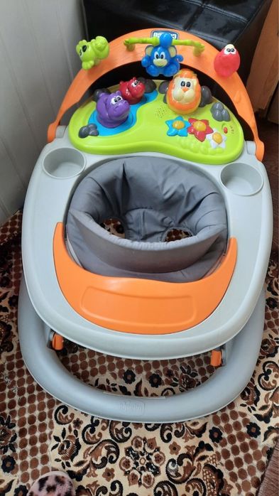 Ходунки чіко для дитини