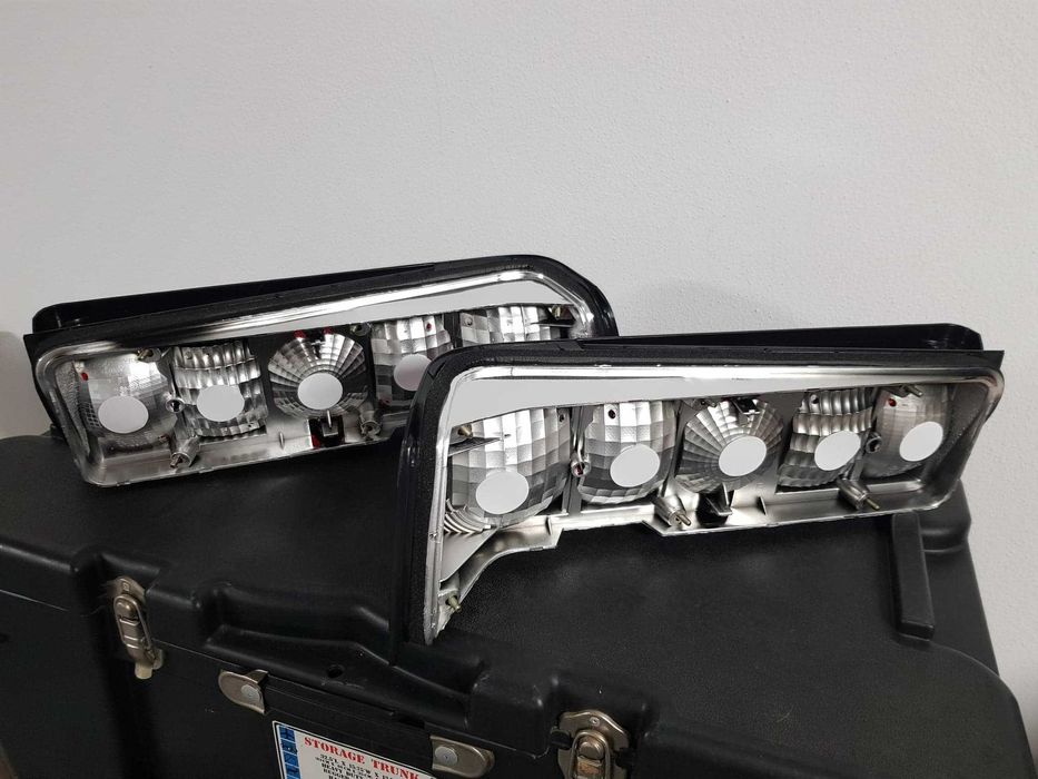 Farolins Mercedes 190 W201 Novos