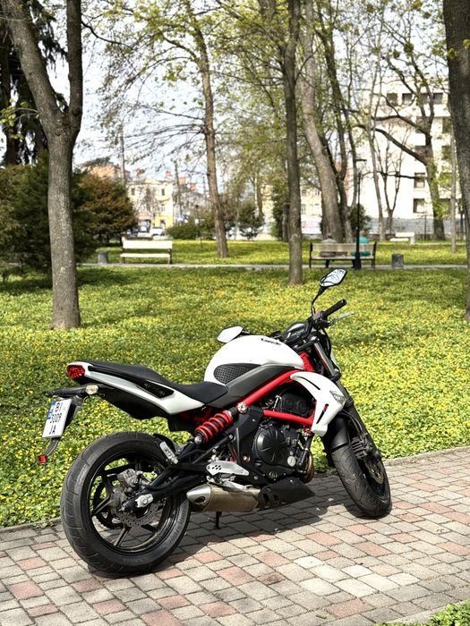 Мотоцикл Kawasaki ER4N