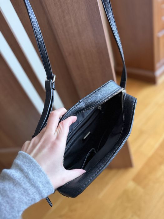 Продам Сумку Guess