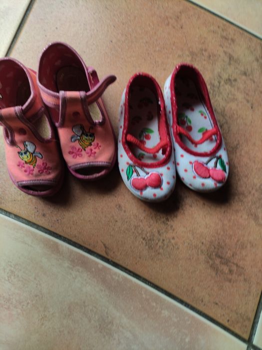 Kapcie dla dziewczynki