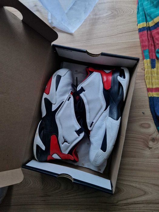 Nike Jordan Max Aura 4 r42 jak nowe!