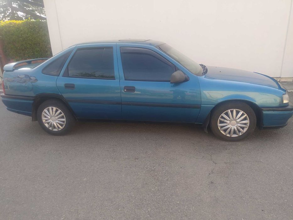 Опель вектра 1.8