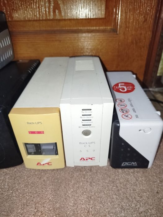 Безперебійник инвектор преобразователь інвертор безперебойник