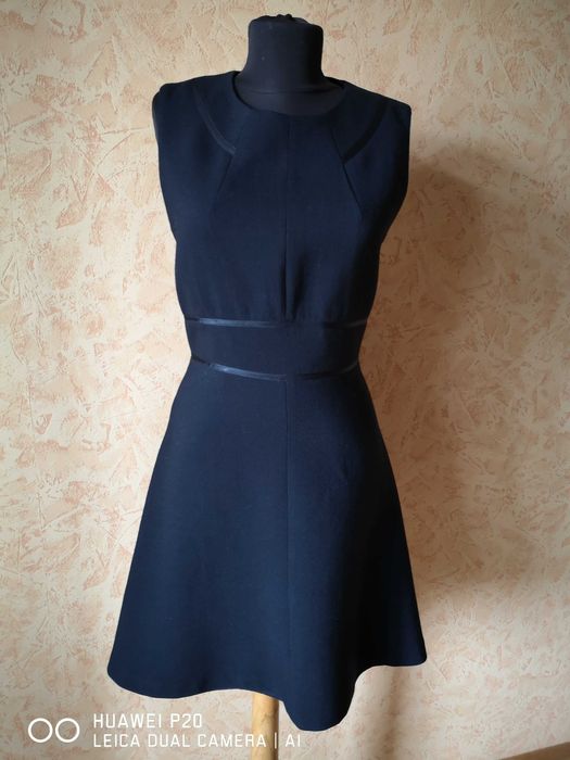 Tara Jarmon жіноча вовняна сукня темносиній колір