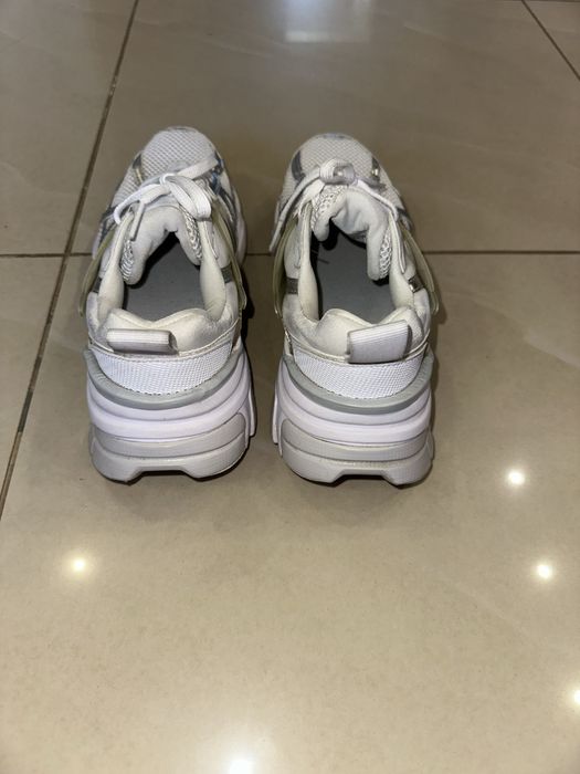 Nike V2K Run кросівки