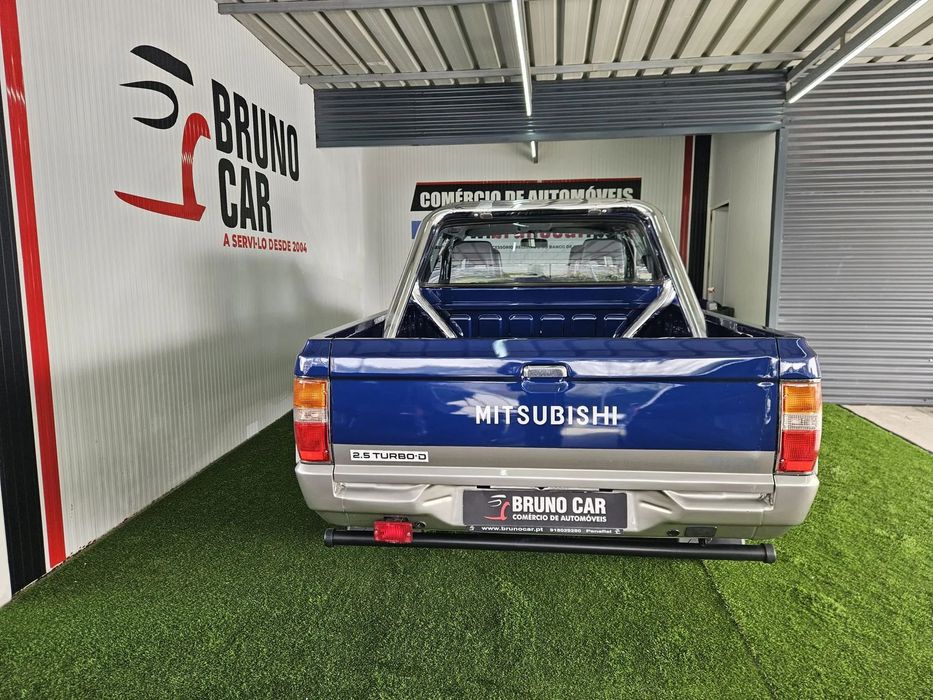 Mitsubishi L200 2.5 TD Strada
