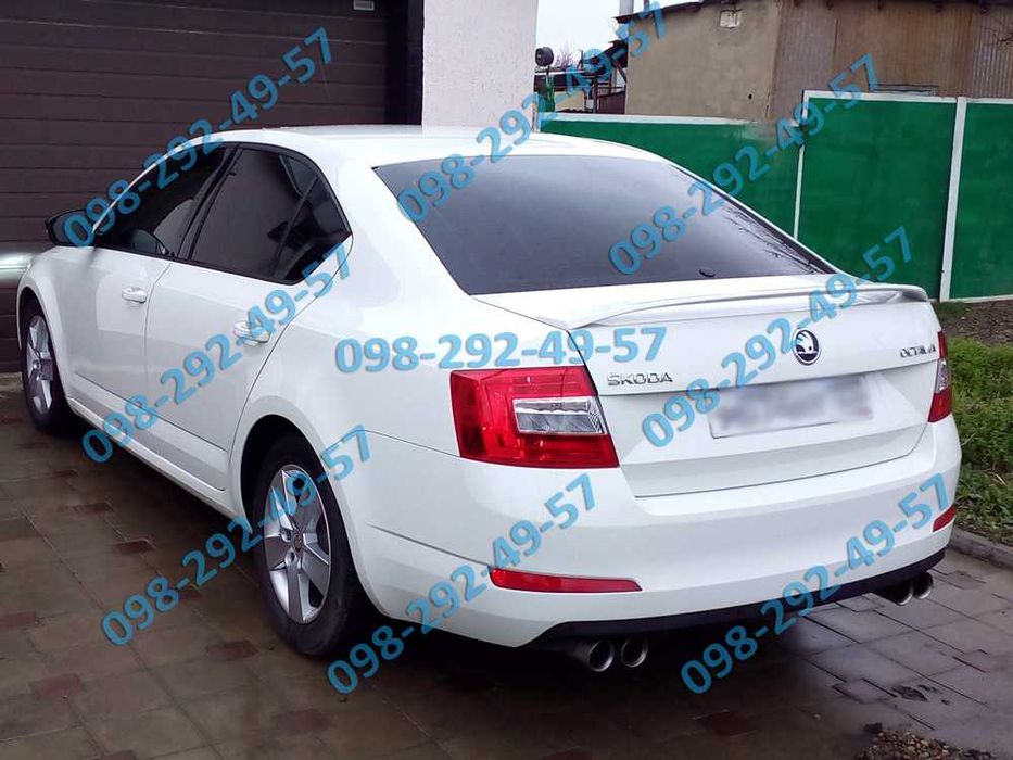 Спойлер реснички козырек заднего стекла Skoda Octavia Tour A5 A7