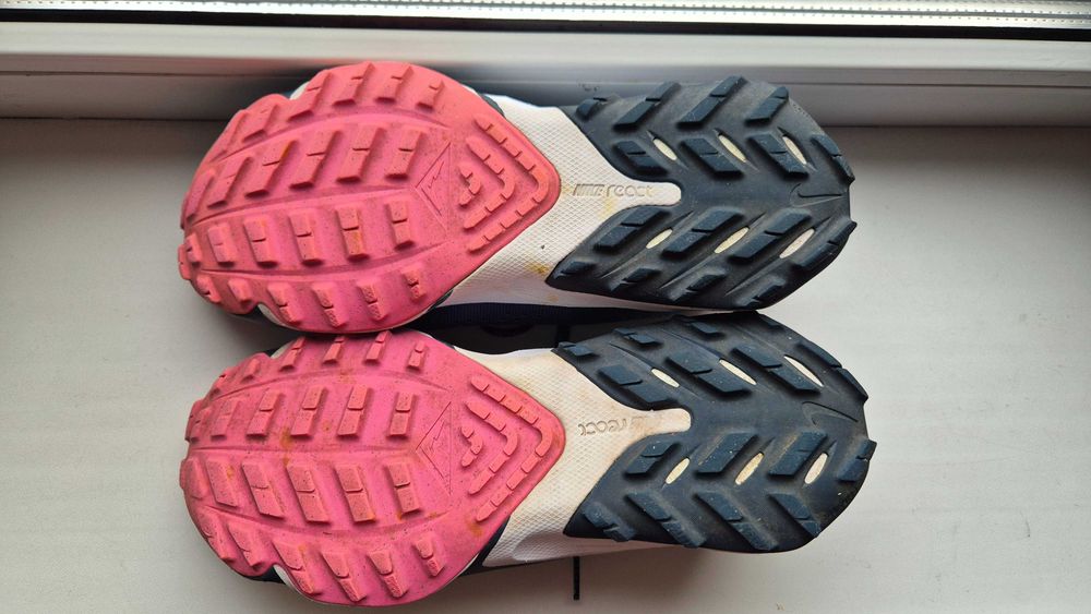 Бігові кросівки Nike Air Zoom Terra Kiger 7 Women's Trail Running Shoe