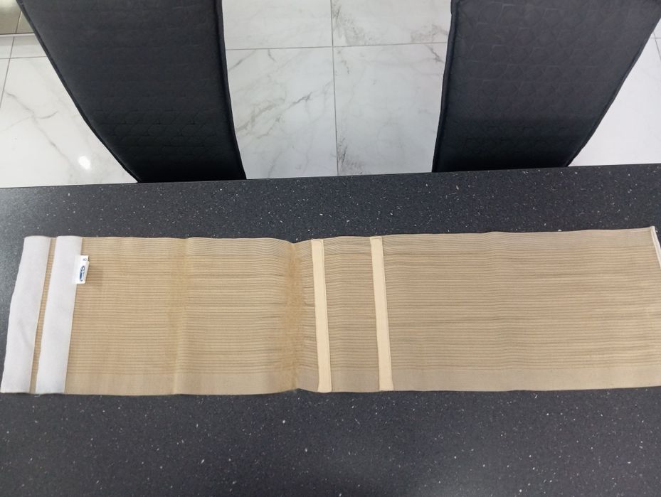 Продам бондаж,маску и гипс