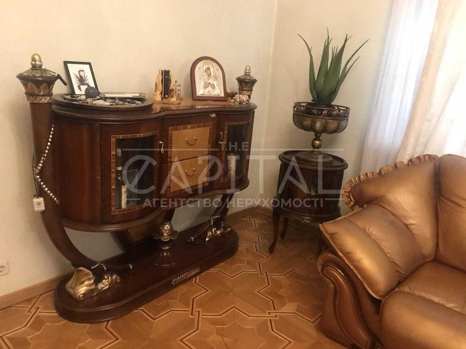 Оренда Будиночку Голосіївський район вул. Теремківська 250 м2