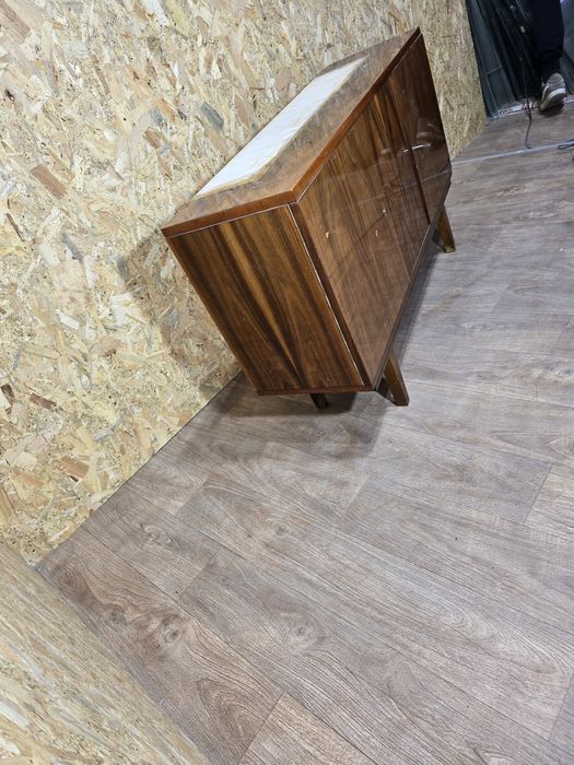 Komoda prl transport