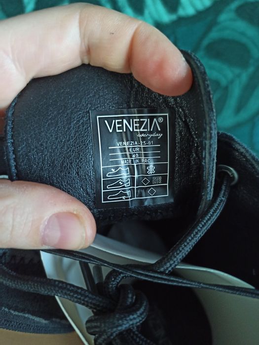 Buty Venezia skóra naturalna