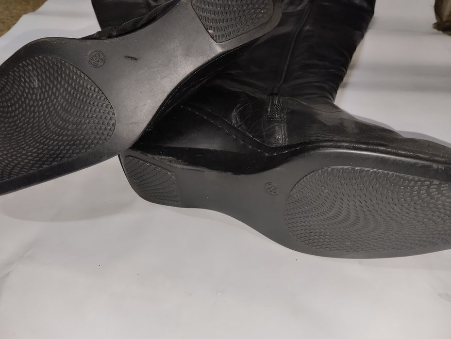 Женские кожаные зимние сапоги