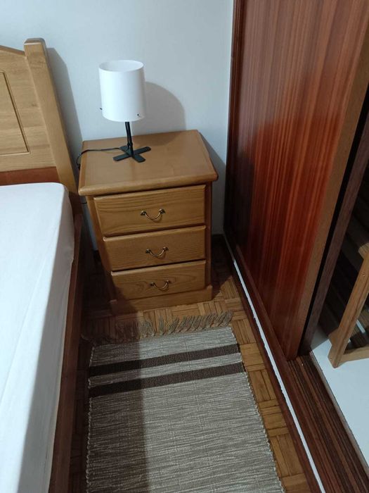 Quartos individuais em apartamento renovado | Zona calma e bem servida