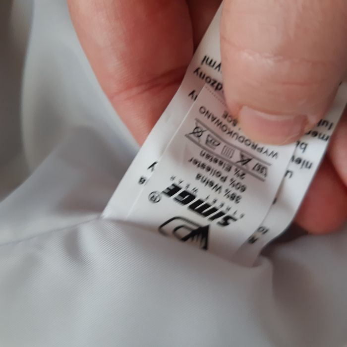 Nowy świetny wełniany płaszcz!