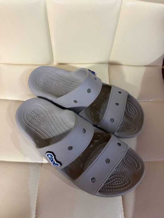 Crocs, UGG,,peoco