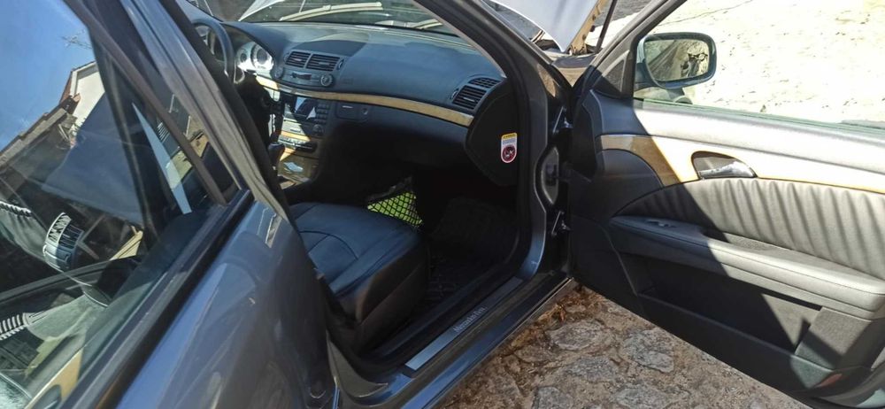 Mercedes e220 w211