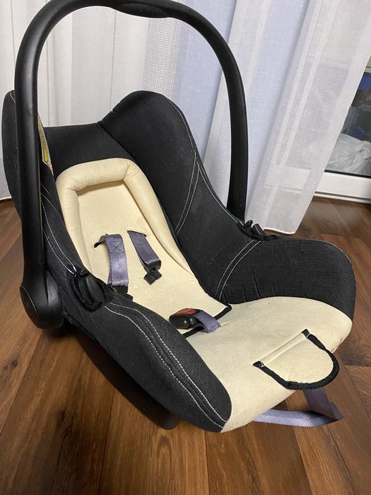 Продам дитяче автокрісло (люлька)