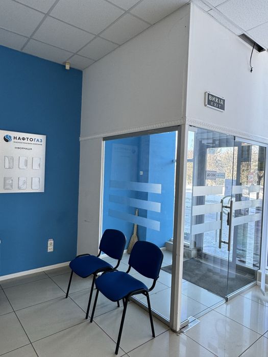 Оренда приміщення, 180 м.кв, меблі, ремонт, вільне планування, центр