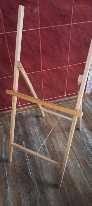 Продаю мольберт у відмінному стані