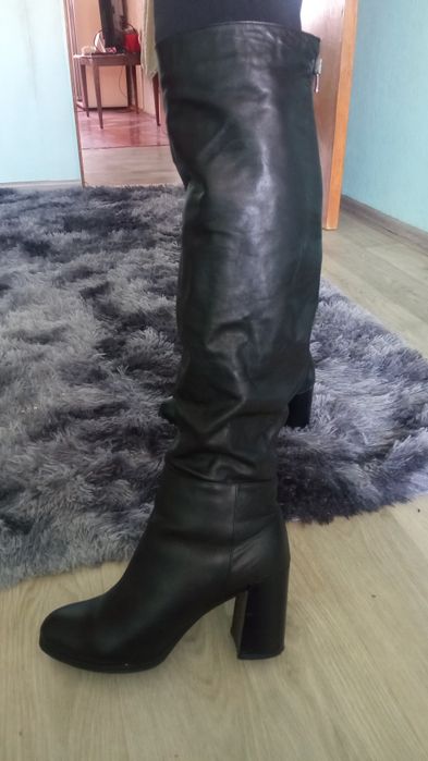 Продам сапоги женские