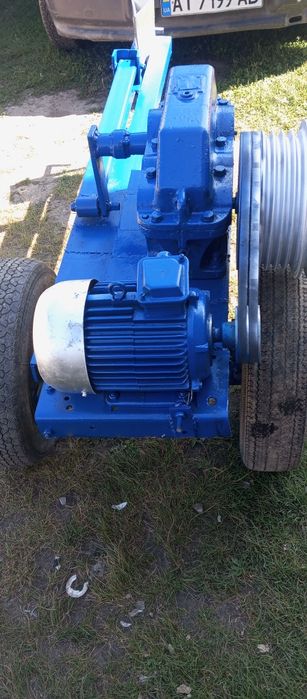 Продам механічний дровокол