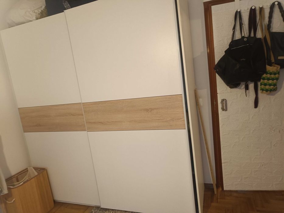 Roupeiro grande 200*210