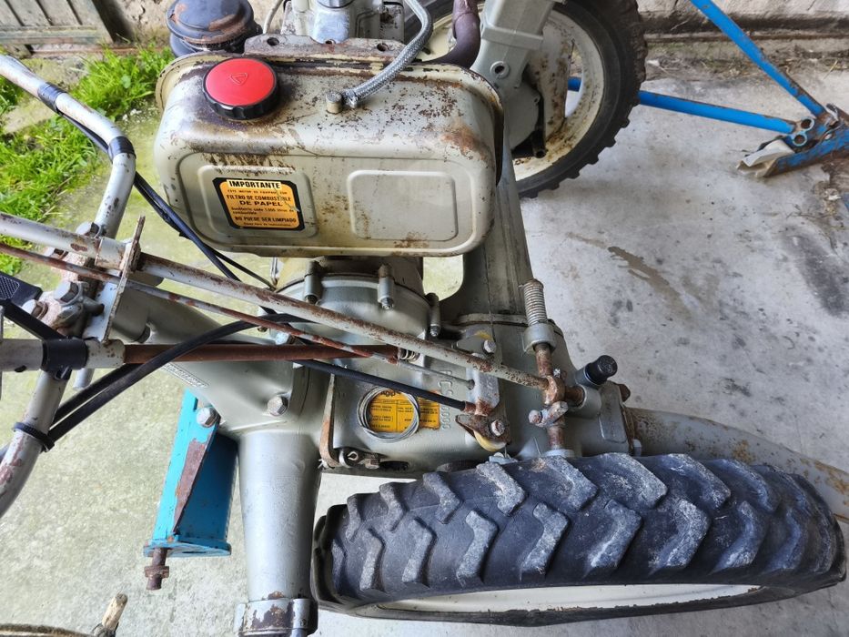 Segadeira BSC motor Diesel LOMBARDINI 3LD 450/S em excelente estado