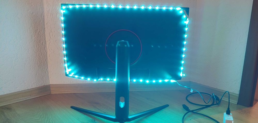 MSI  Optix G271CQP zakrzywiony, uszkodzony