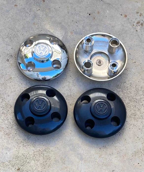 Quatro jantes especiais R 15, para Carocha, com quatro pneus 165 R 15