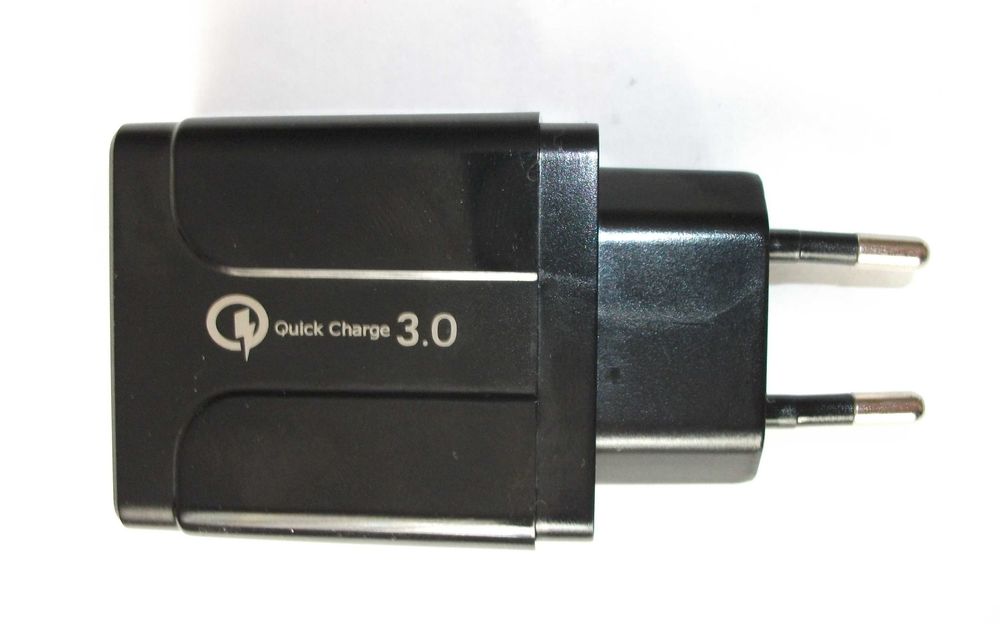 Ładowarka do Telefonów Sieciowa 4 x USB 3,1A 5V