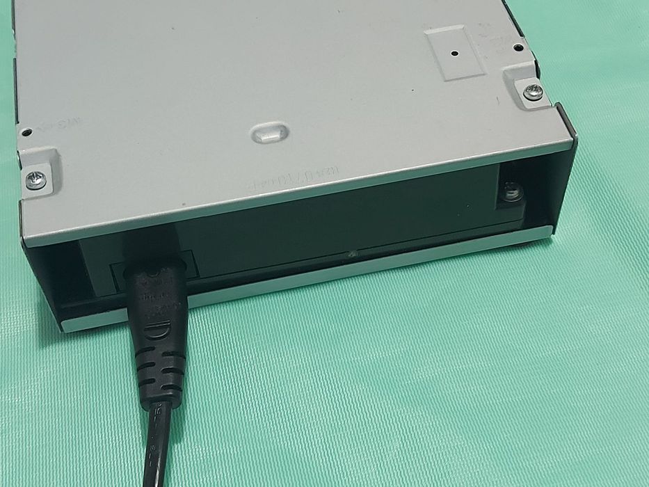 Саморобний блок живлення з регулюванням напруги