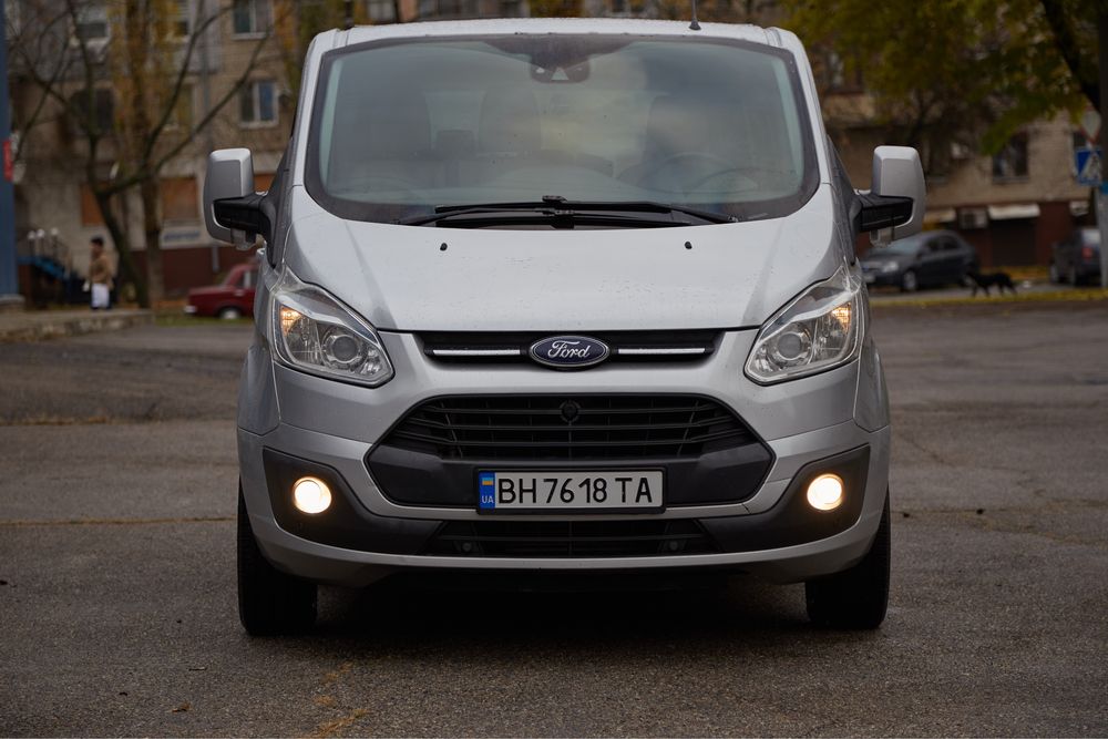 Ford tourneo custom transit мінівен оригінальний пасажир