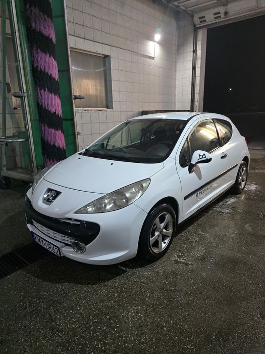 Peugeot 207 1.4 hdi