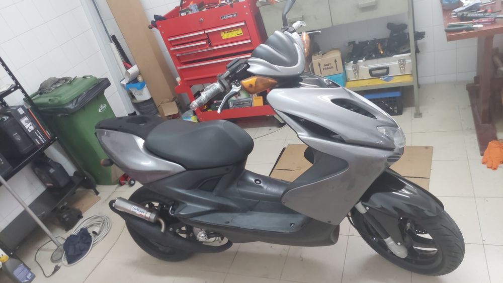 Yamaha Aerox YQ50